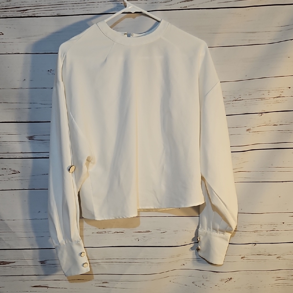 Long Sleeve‎ Top, High Neck, Cropped Length, Button Detail ,M